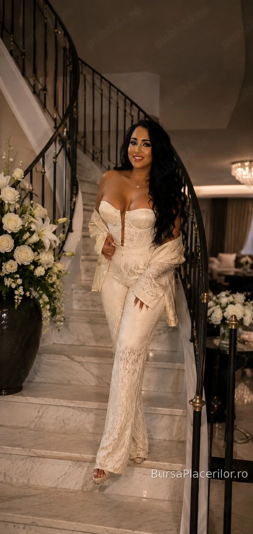 Bună, sunt Cristina.   Pozele sunt 100% reale. Eleganță, discreție și rafinament. Disponibilă non-st - 0732080419