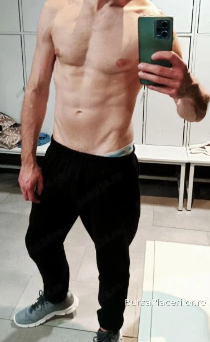 Băiat activ xxl câteva zile în orașul tău poze reale 100% fac și show la web sau filmuleț cu mine - 0744550623