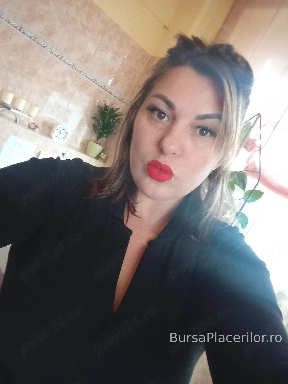 Singură în Locație! - 0756254602