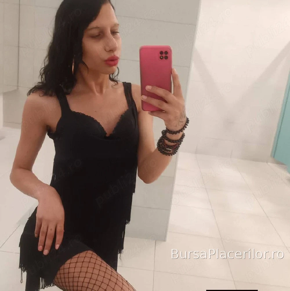 Hellen! party ,si deplasari sau la mine!