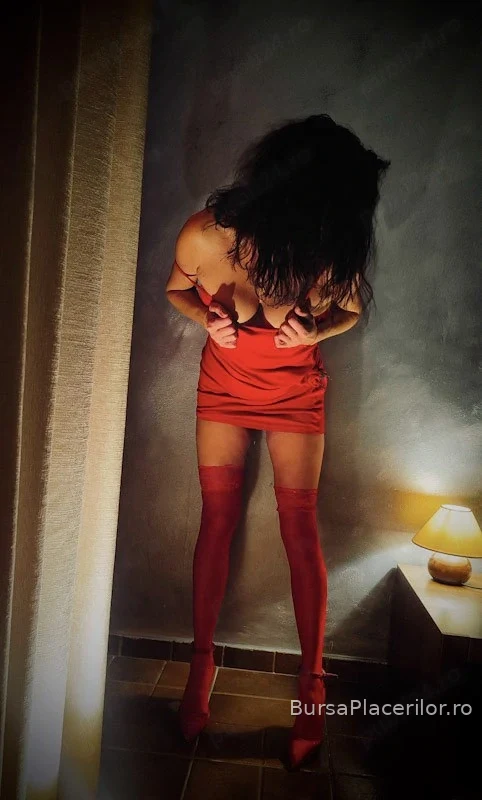 Salut! Sunt Vera! - 0730747008