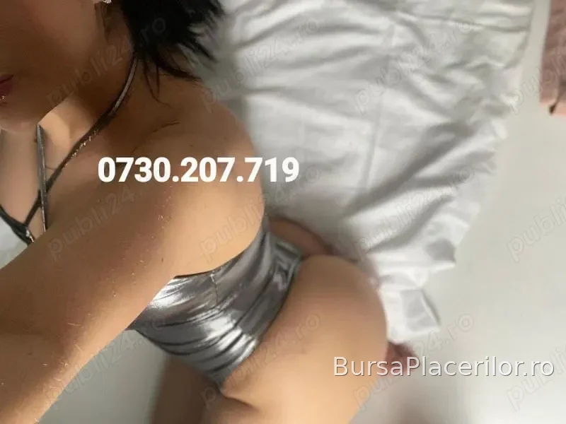 Bruneta cu forme apetisante și sâni voluptosi - 0730207719