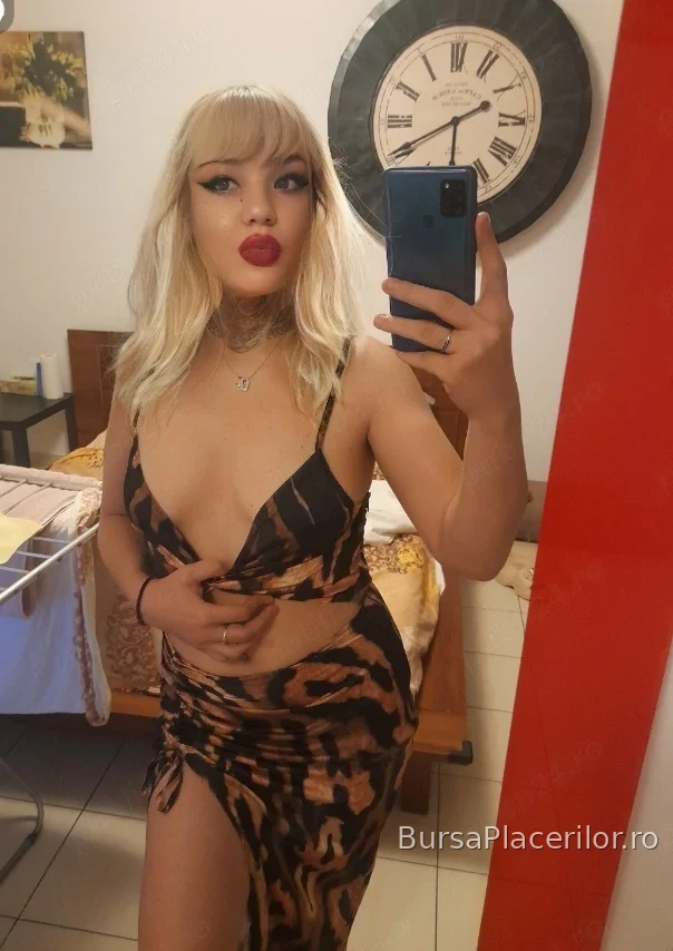 Sendy la mine sau la tine fac şi party - 0731264877