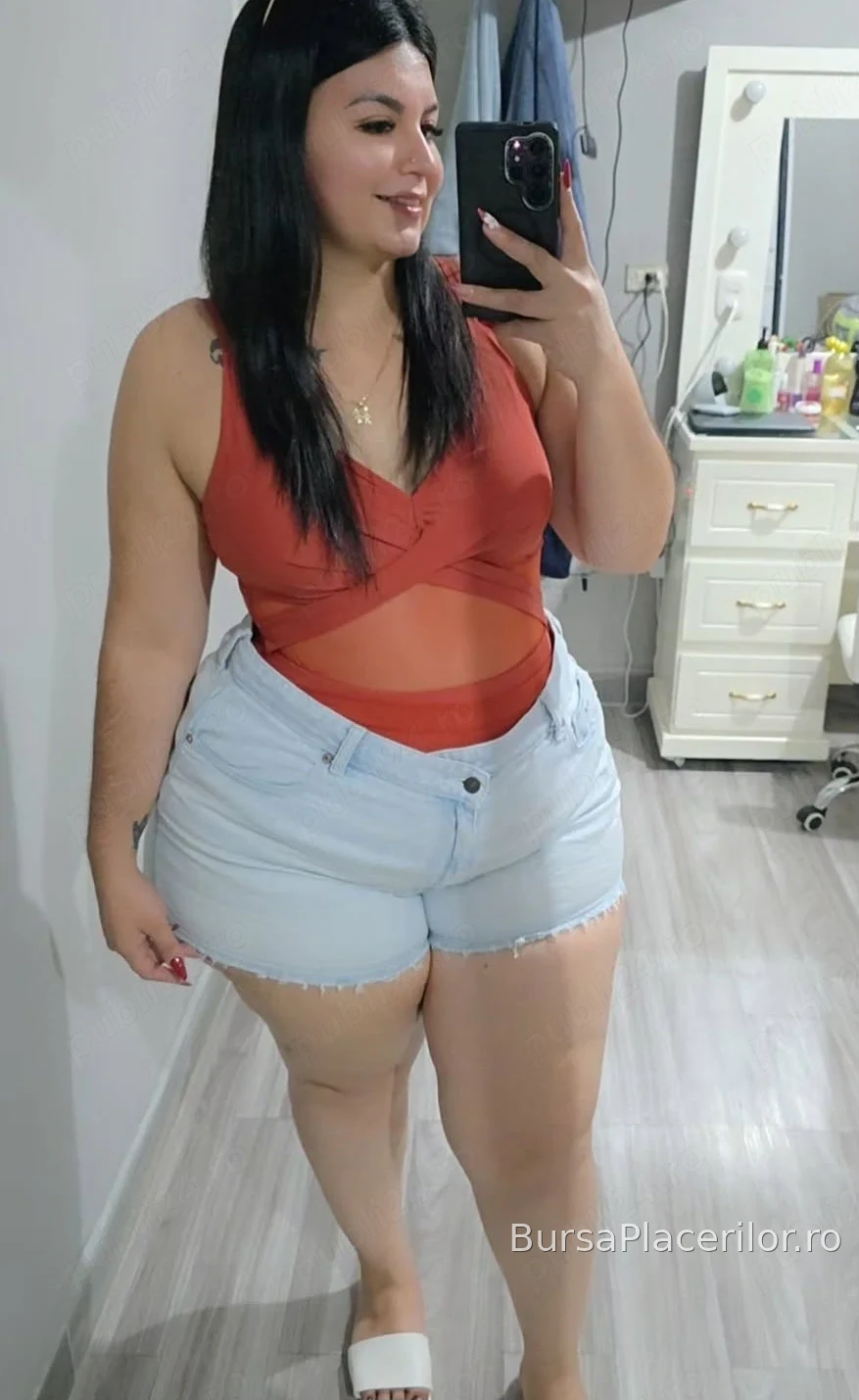 Mihaela  22 de anisori  fără graba - 0730306975