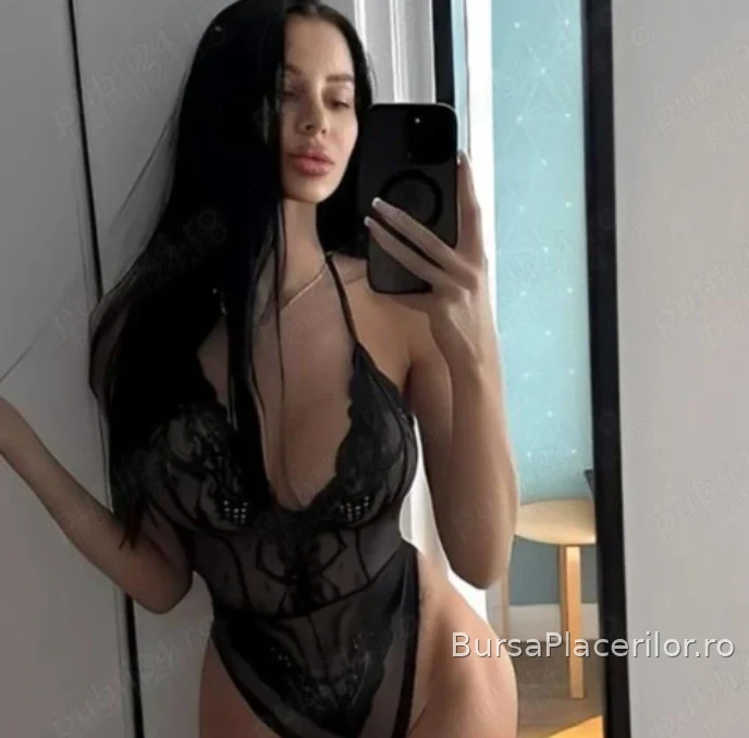 Buna , Brunetă reală,pe bune pentru prima oară la voi sper sa am o experiență unică,Ador sărutări ! - 0725630612