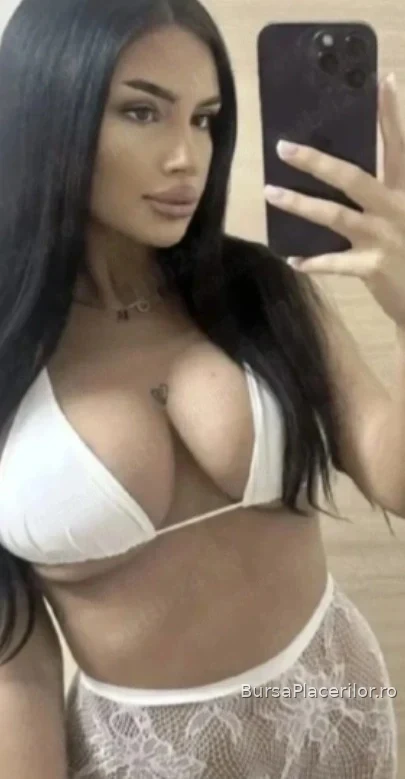 Bună! . BIANCA 28 de ani brunetă, atrăgătoare și deschisă pentru noi experiente. Kiss!