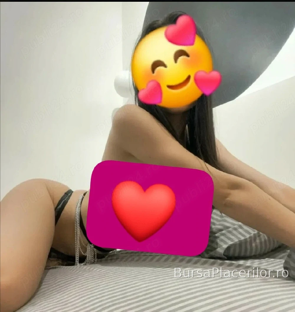 Bună Sunt o transexuală Simona