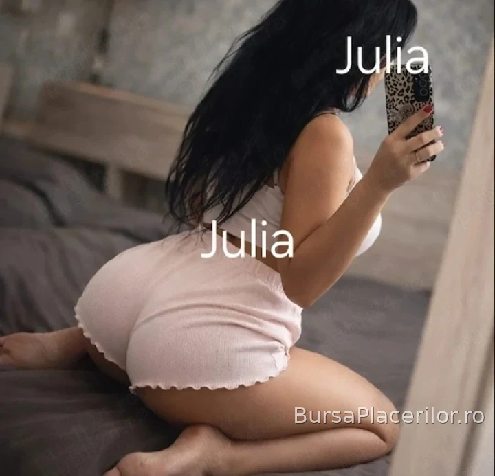 Bruneta focoasa