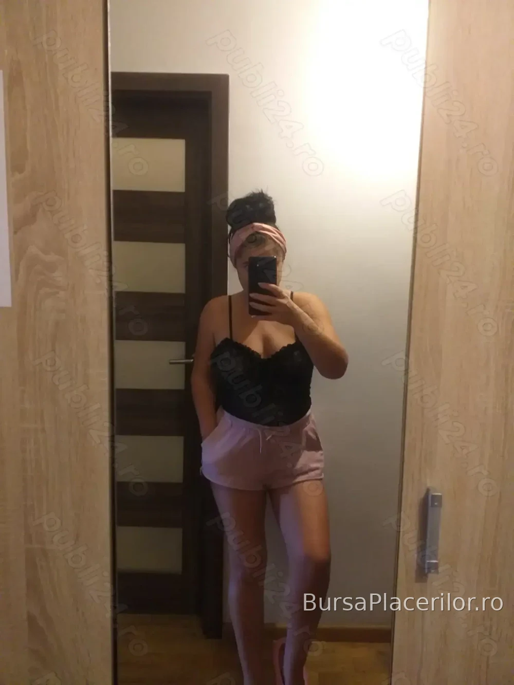 Anna 43 ani,Singura in locatie . Zona Grigorescu