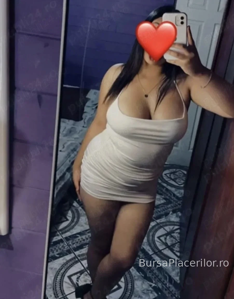 Adriana 40+ accept și cu accesorii