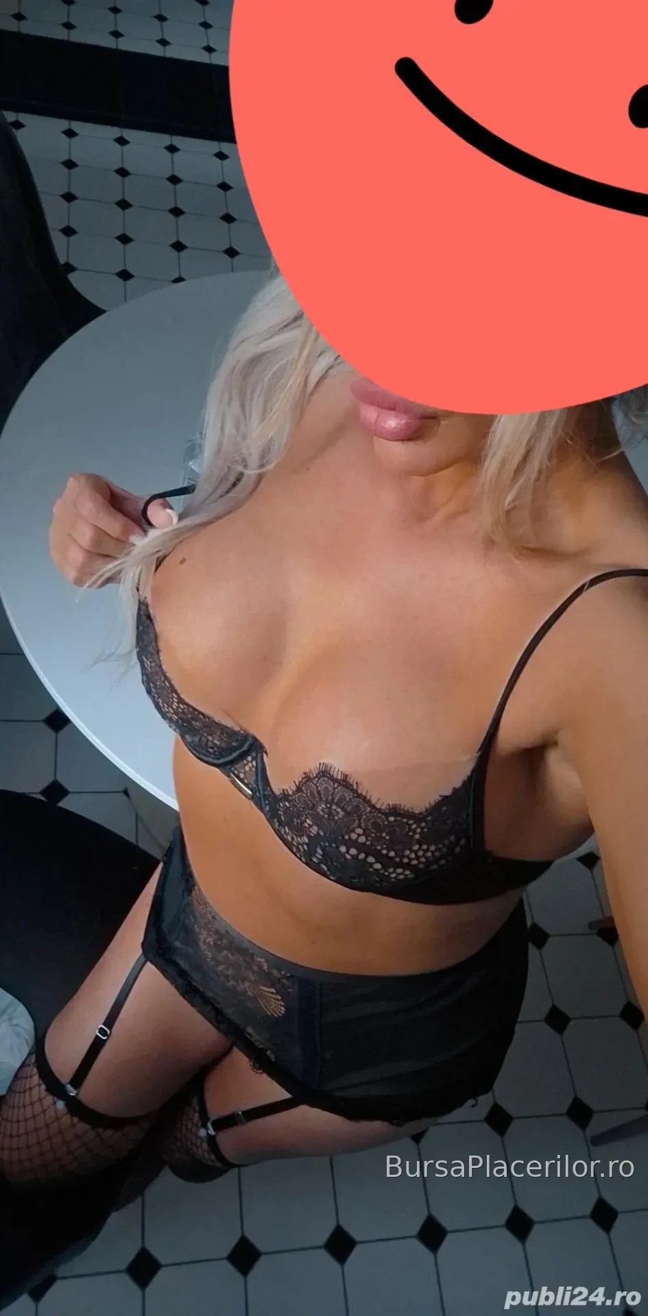 Oxana(PARTY)Fac si deplasari