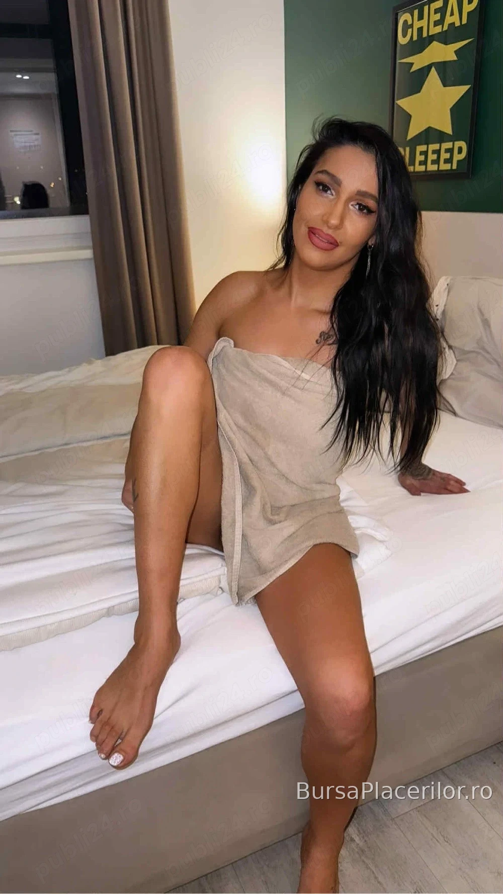 bruneta slim poze reale
