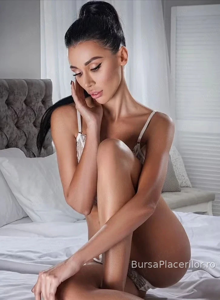Sunt Roxana, te aștept la mine în locație! - 0734788941