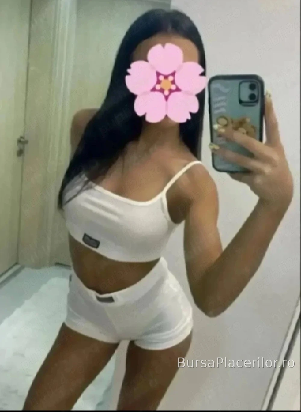 buna ma numesc Larissa