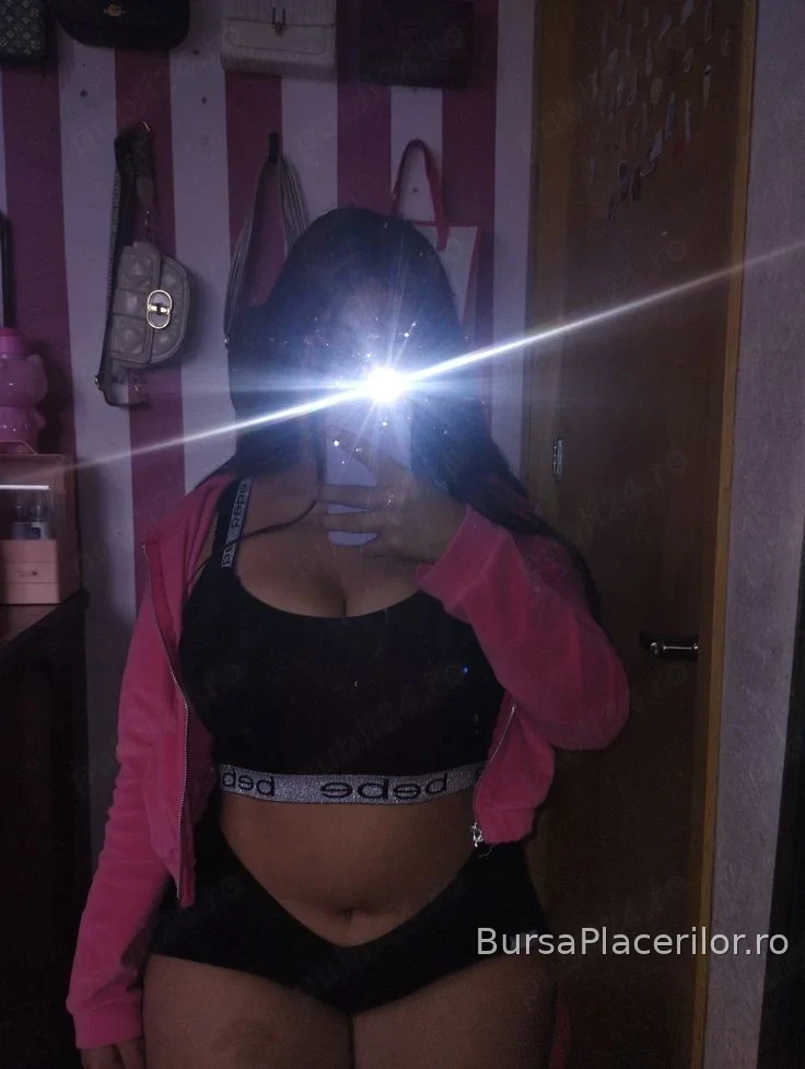 Bruneta 22 de ani! - 0749434873