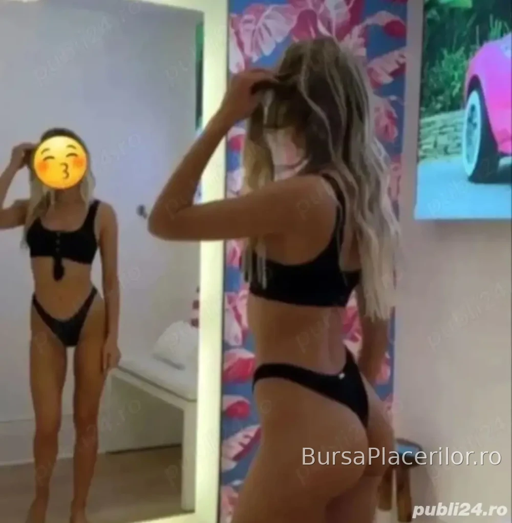 Eliza blondă skinny pasională