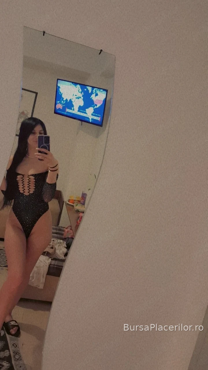 Simona