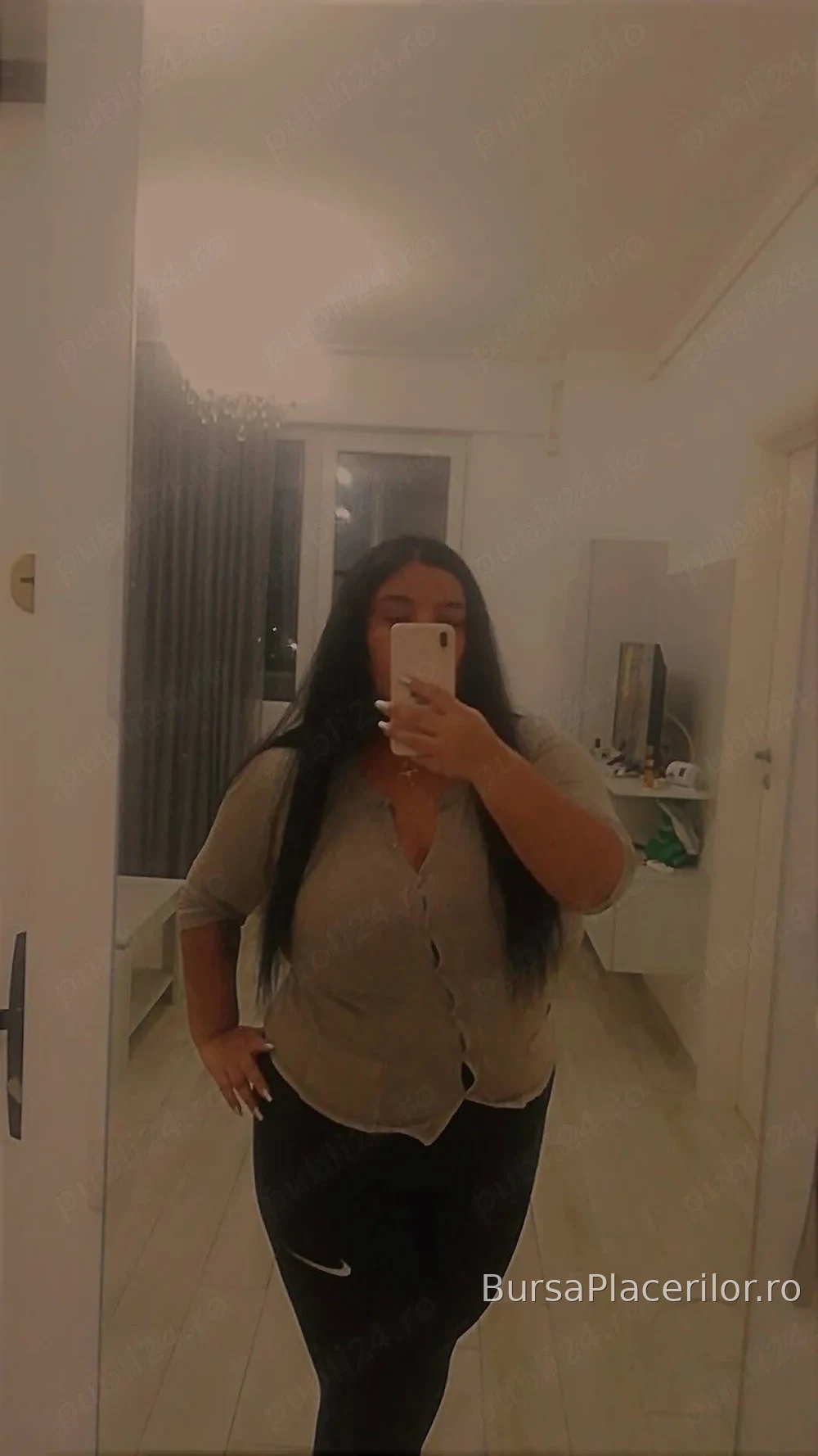 Buna,sunt Larisa am 30 ani - 0732048960