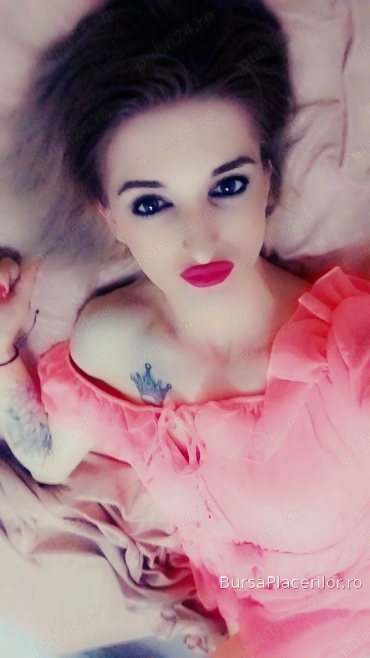 Blondy Transexuală reala 100% detin locatie fac si deplasari - 0734398975