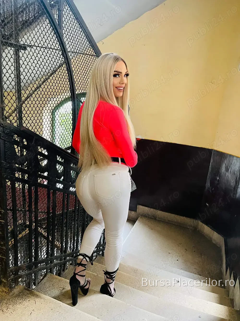Bună sunt Natale transsexuală - 0755566039