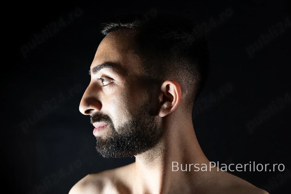 Escort gay nou in oraș